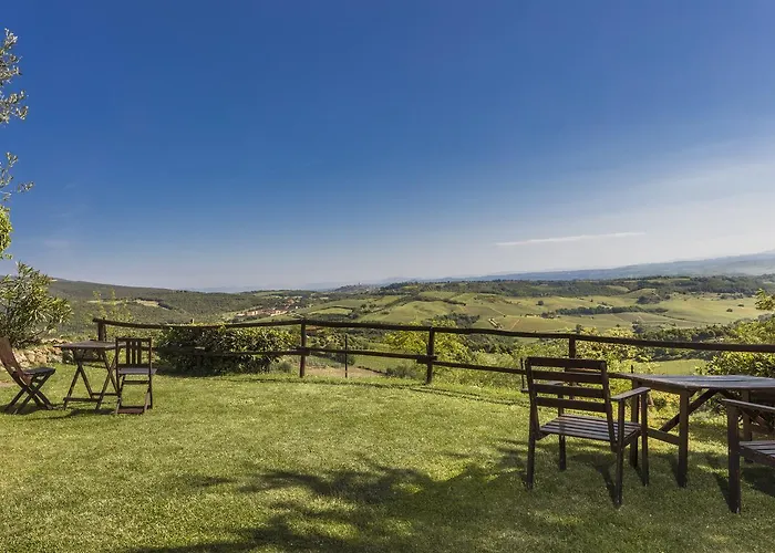 La Loggia * Кастель-Сан- Джиминьяно