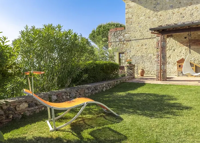 La Loggia Проживание в семье Кастель-Сан- Джиминьяно